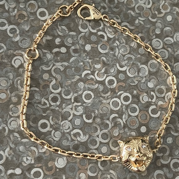 Gucci feline head bracelet with crystal - Picture 7 of 9